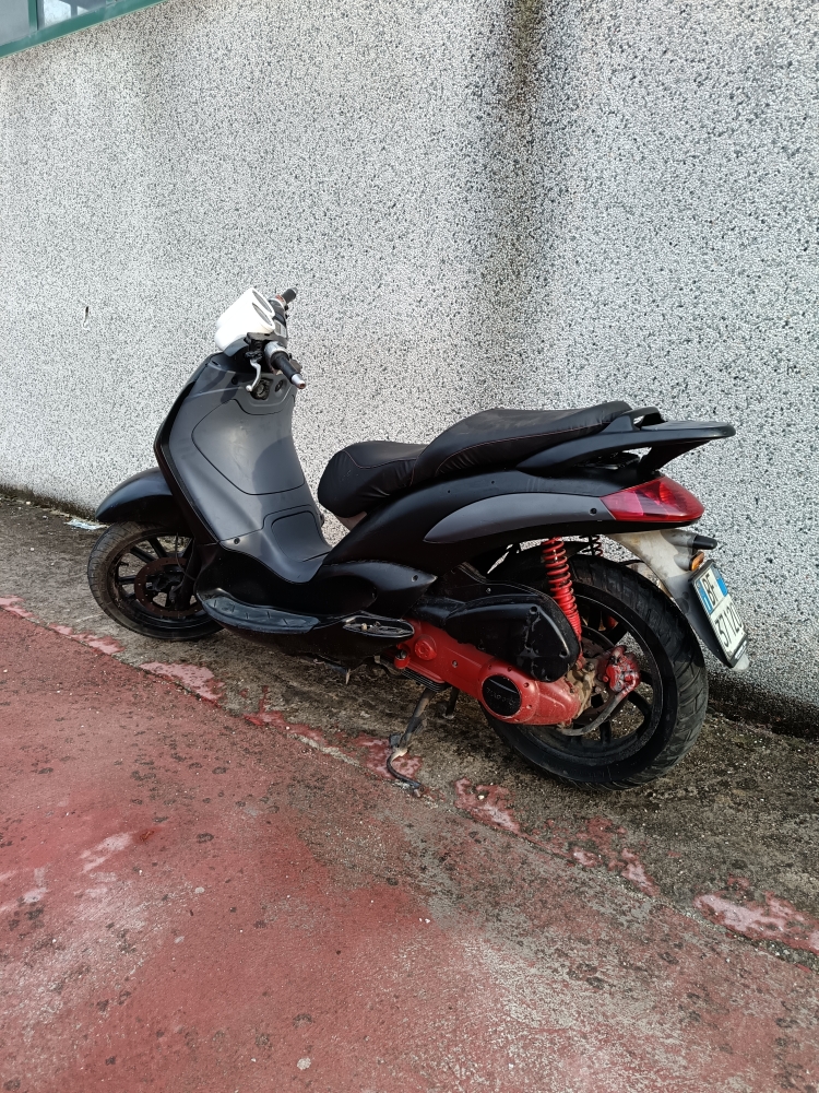 Piaggio Beverly 200 Scooter 200cc Patente A2 - Nero Usato Pronta Consegna - immagine 6